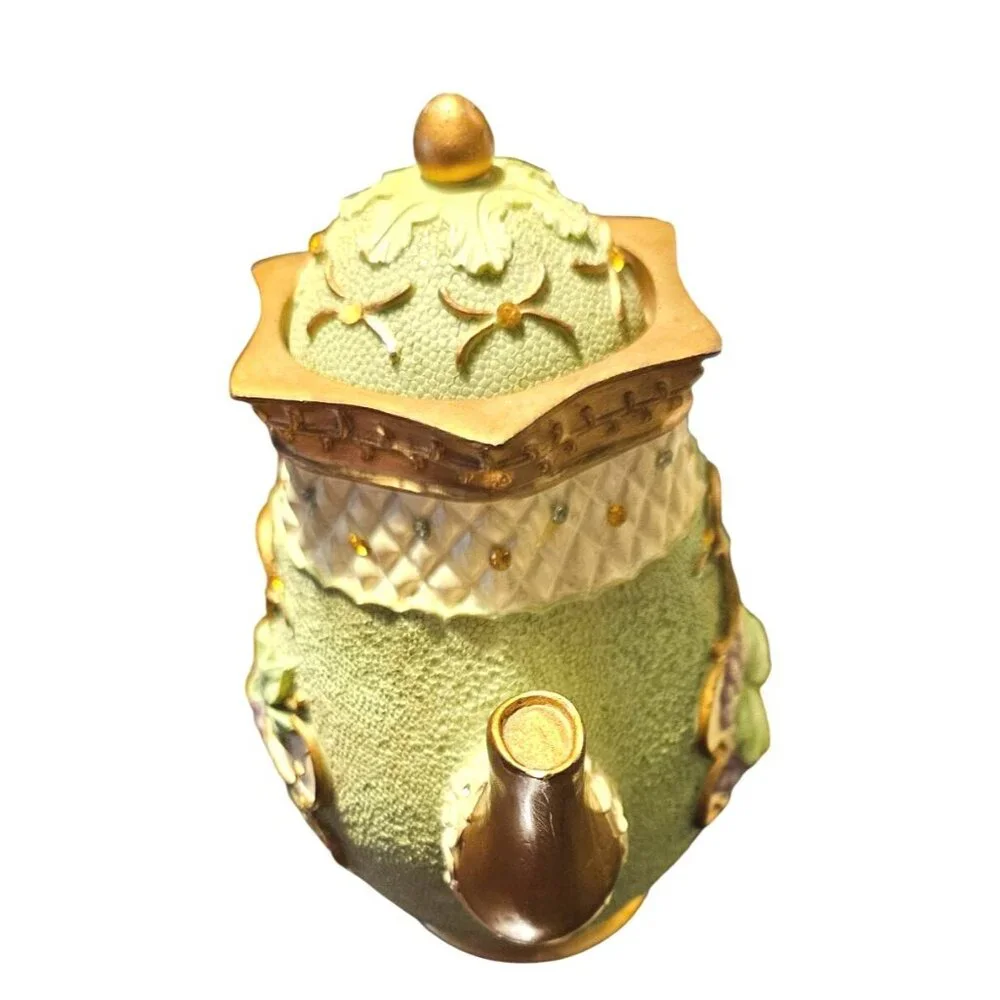 Tea Pot‎ Kitchen Creations Ceramic Grapes Basket & Green Teapot Candle Holder